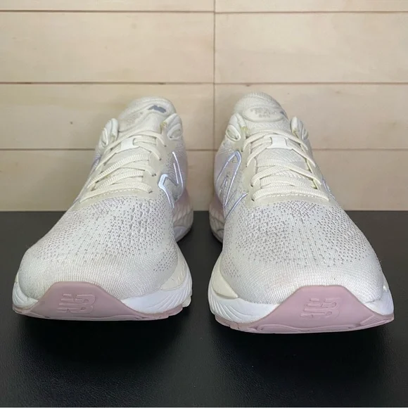 New Balance Fresh Foam 880 v12 White Women's Size 10 Running Shoes B W880Z12 - Picture 5 of 11